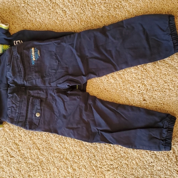 AGE 2 BOYS OUTFIT - Picture 4 of 4